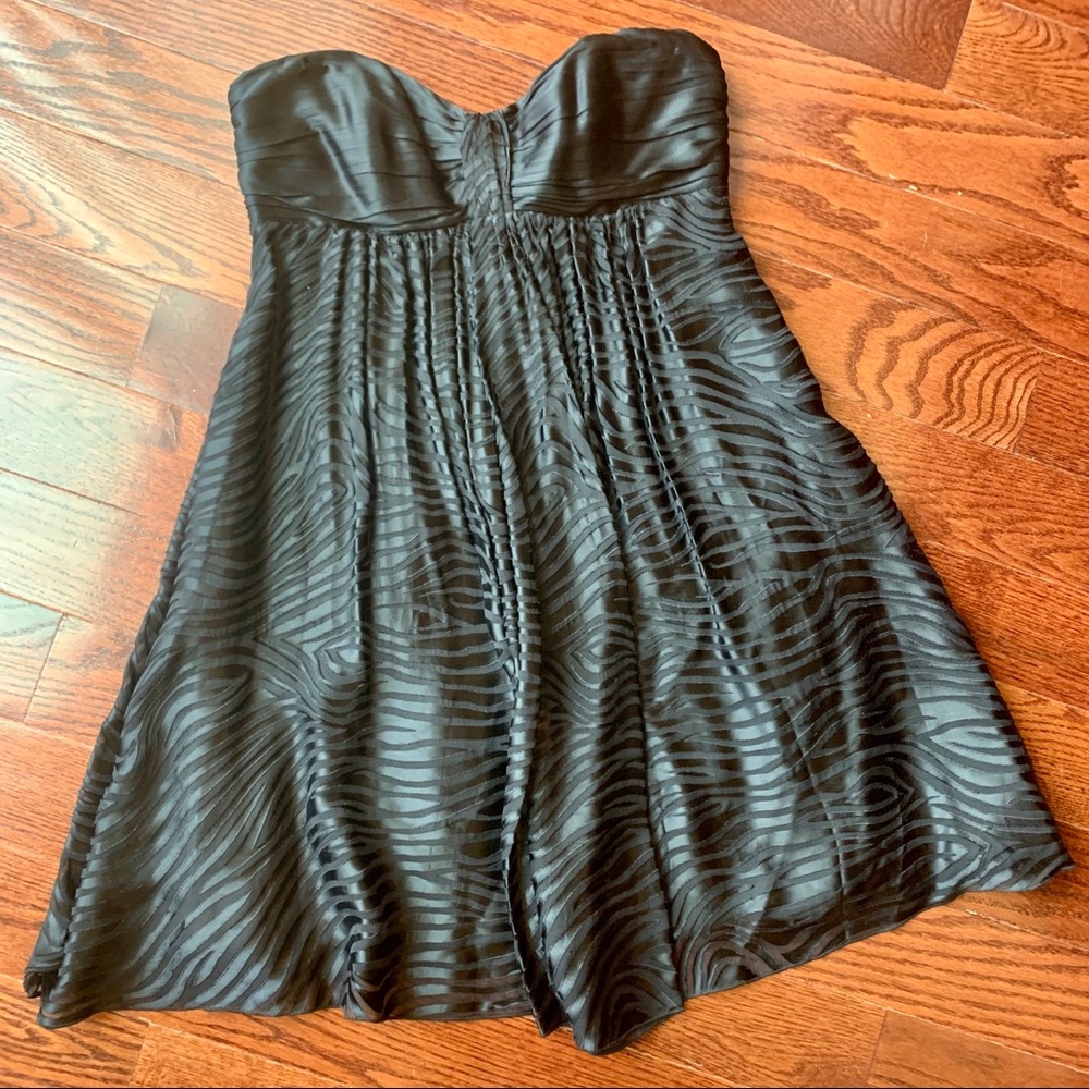 4/$25 Express Cute Dress